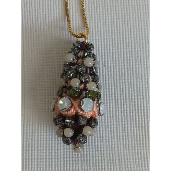 Multicolored Rhinestone Encrusted Oval Pendant Gold Toned Box Chain Necklace - Picture 2 of 9